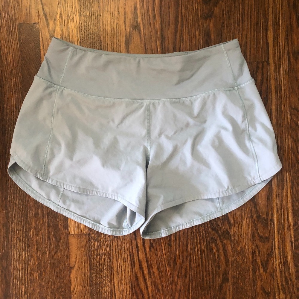 Lululemon Speed Up Short 4" Size 6